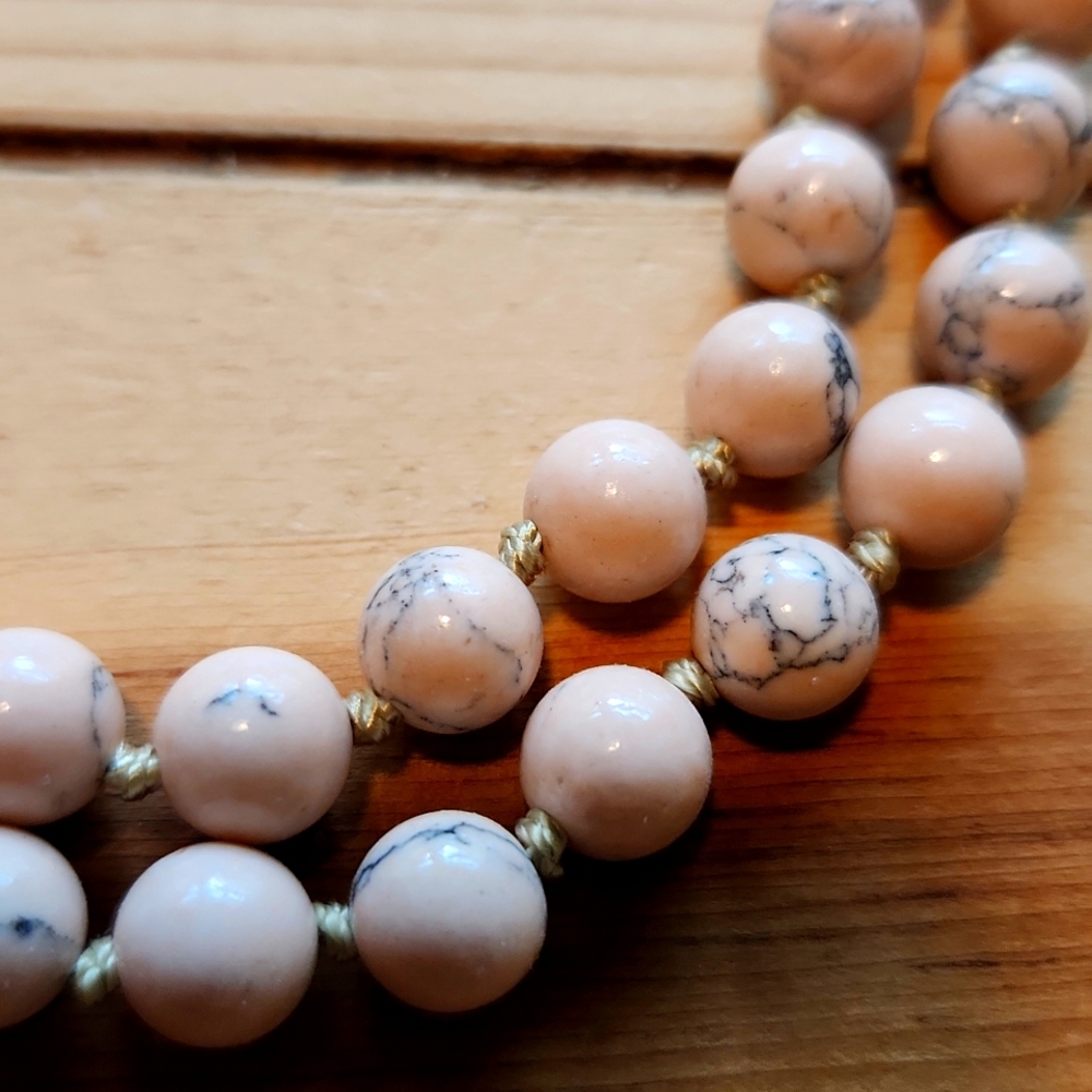 Necklace - Picture 2 of 3